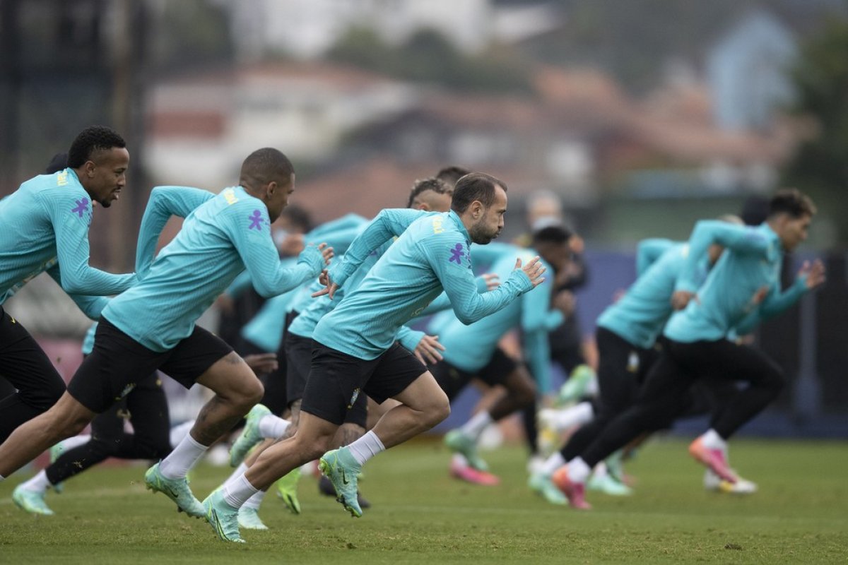 Com treino de pênaltis, Seleção encerra preparação para enfrentar o Chile pela Copa América