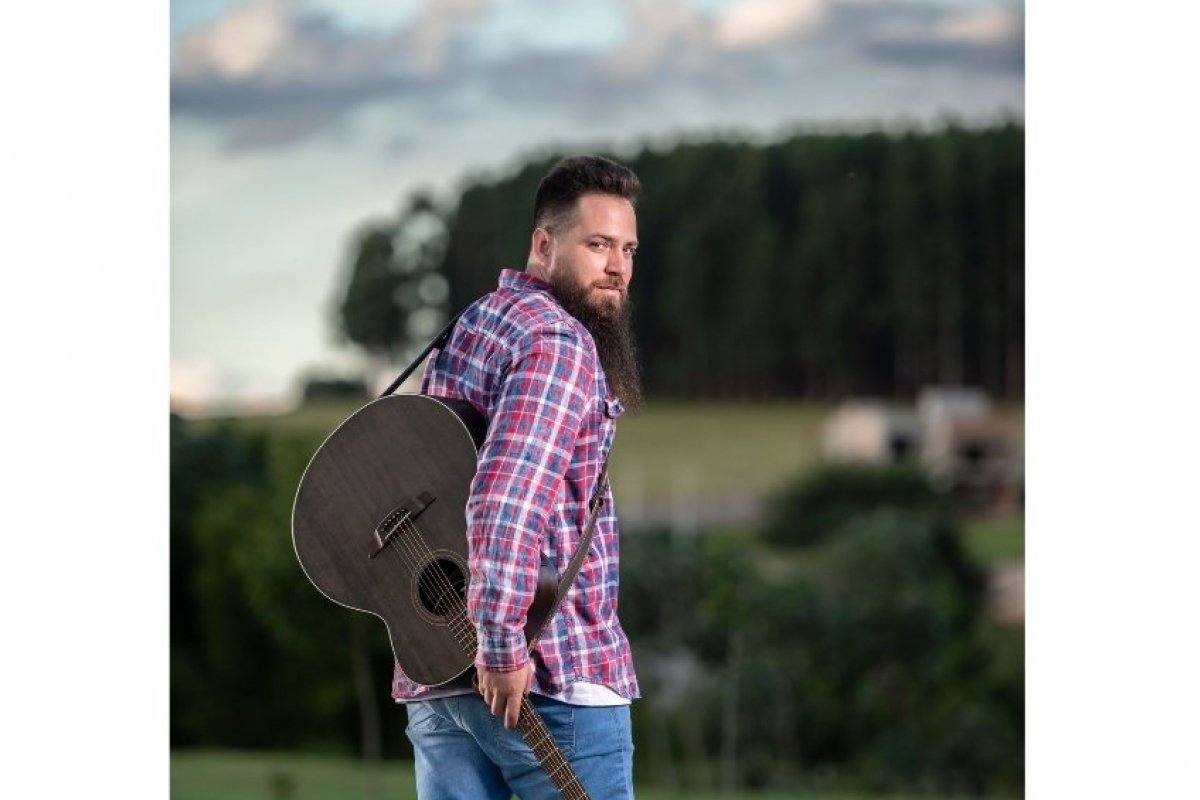 Pedro Isla lança a música “Bis”, segundo single de sua carreira.