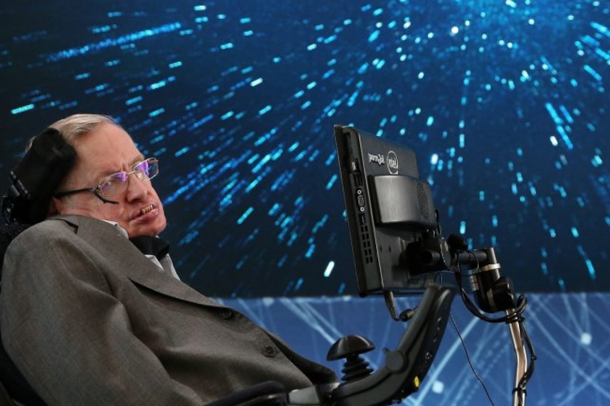 Teorema sobre buracos negros criado em 1971 é confirmado