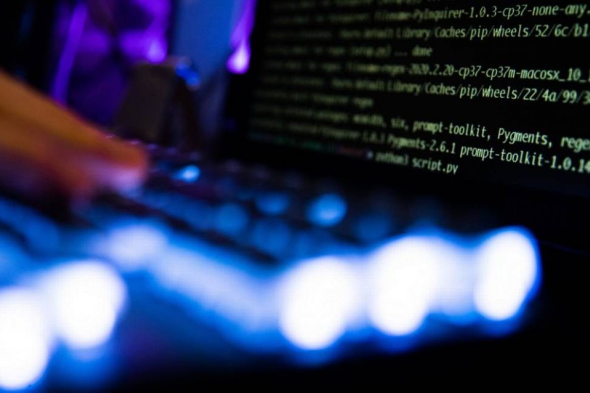 Mais de mil empresas são alvo de ataque global de hackers