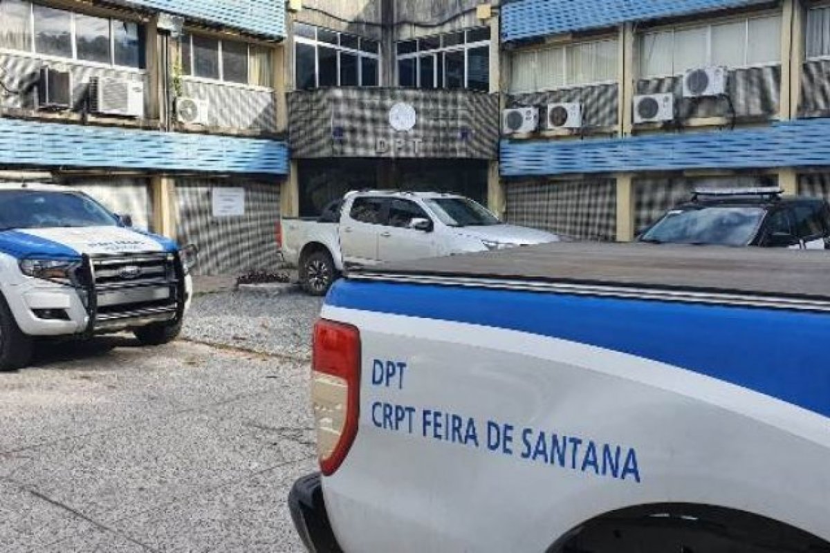 Idosa morre em acidente de moto no bairro SIM, em Feira de Santana
