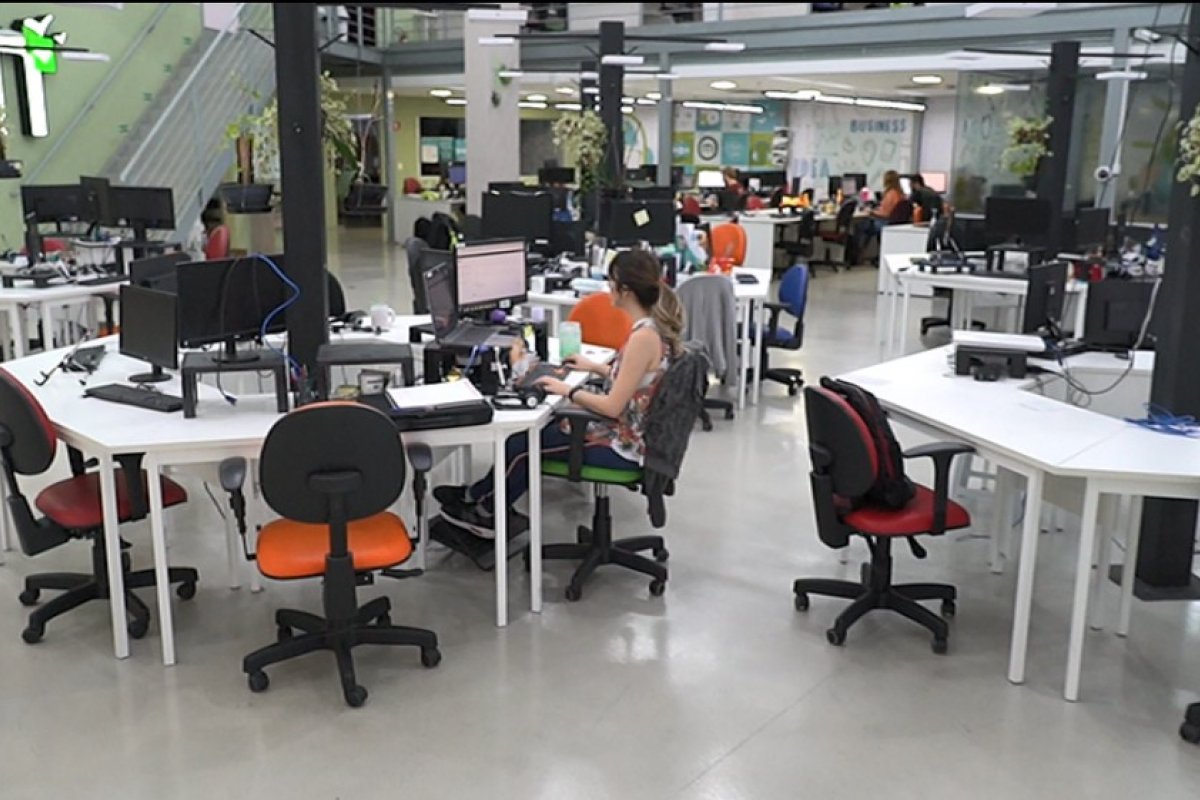 'Apagão' de mão de obra: desemprego bate recorde, mas empresas não encontram pessoas qualificadas