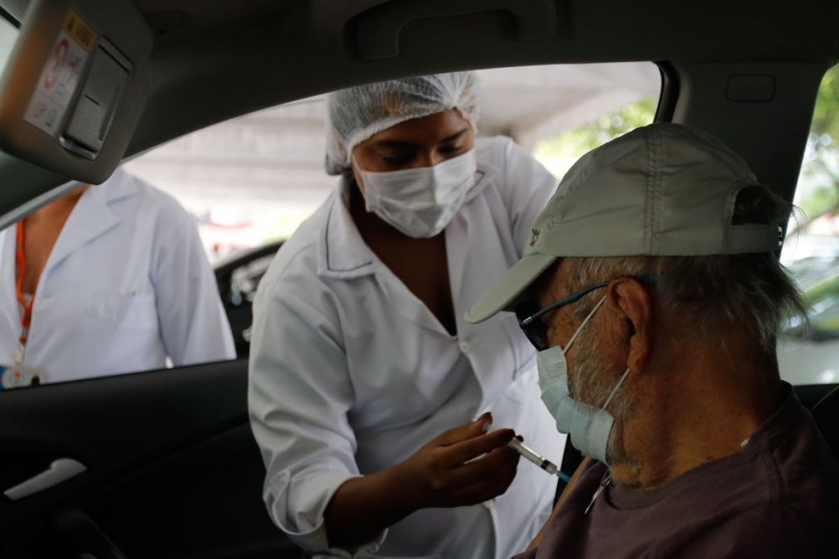 Cidades mais desenvolvidas do país vacinam mais rápido contra a Covid-19