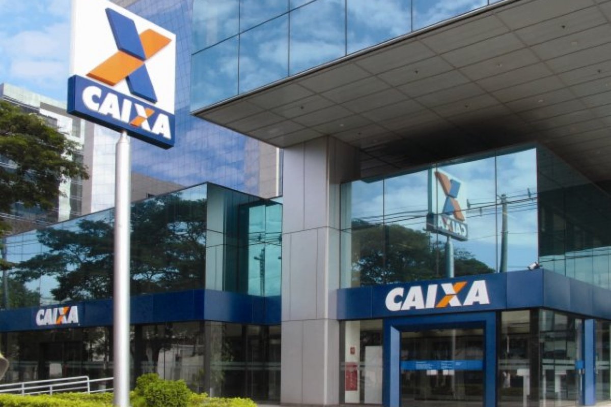 Caixa amplia horário para saques do FGTS nesta sexta-feira