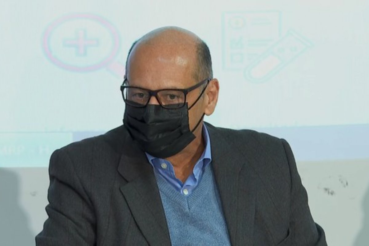 Dimas Covas descarta dose de reforço da vacina anticovid este ano