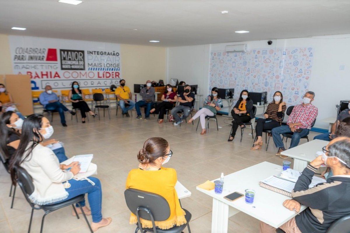 Prefeitura de Irecê anuncia retorno das aulas semipresenciais