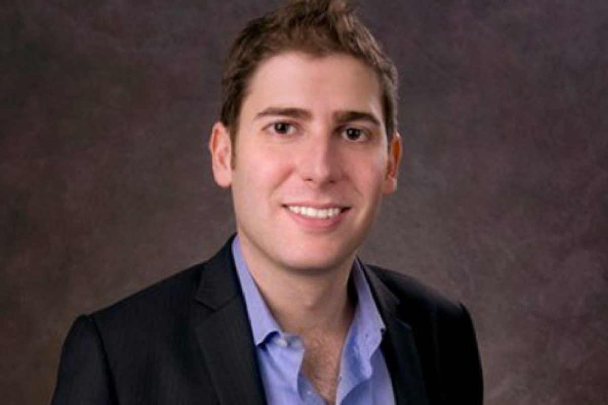Eduardo Saverin, cofundador do Facebook, se torna o brasileiro mais rico na lista de bilionários da Forbes