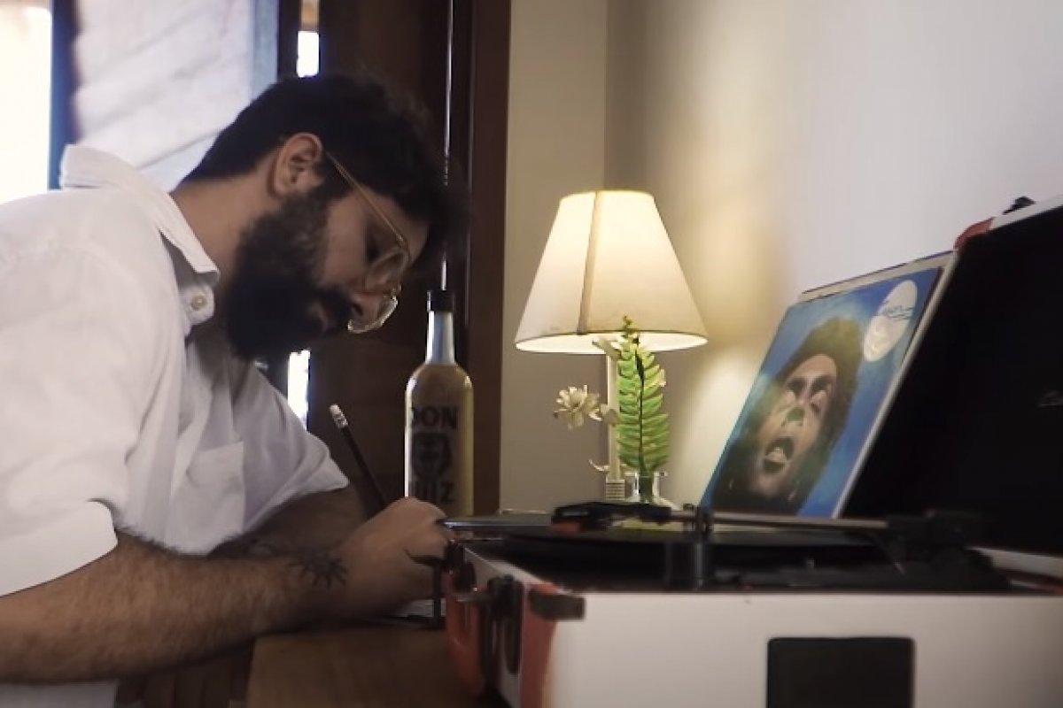 Cantor Igor Liberato cria playlist especial para a Don Luiz