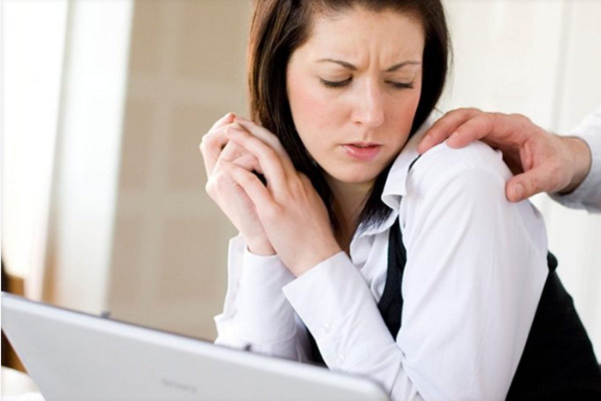 47% das mulheres já sofreram assédio sexual no trabalho, diz pesquisa