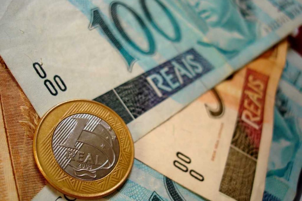 Atividade Econômica registra queda no mês de julho
