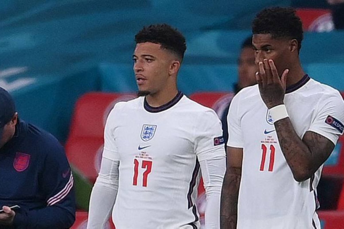 Associação de Futebol Inglesa condena racismo contra jogadores na derrota na Eurocopa