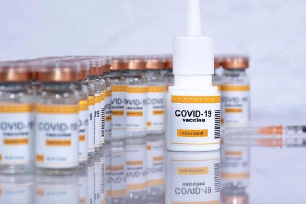 Israel anuncia início de venda de spray nasal contra a Covid-19