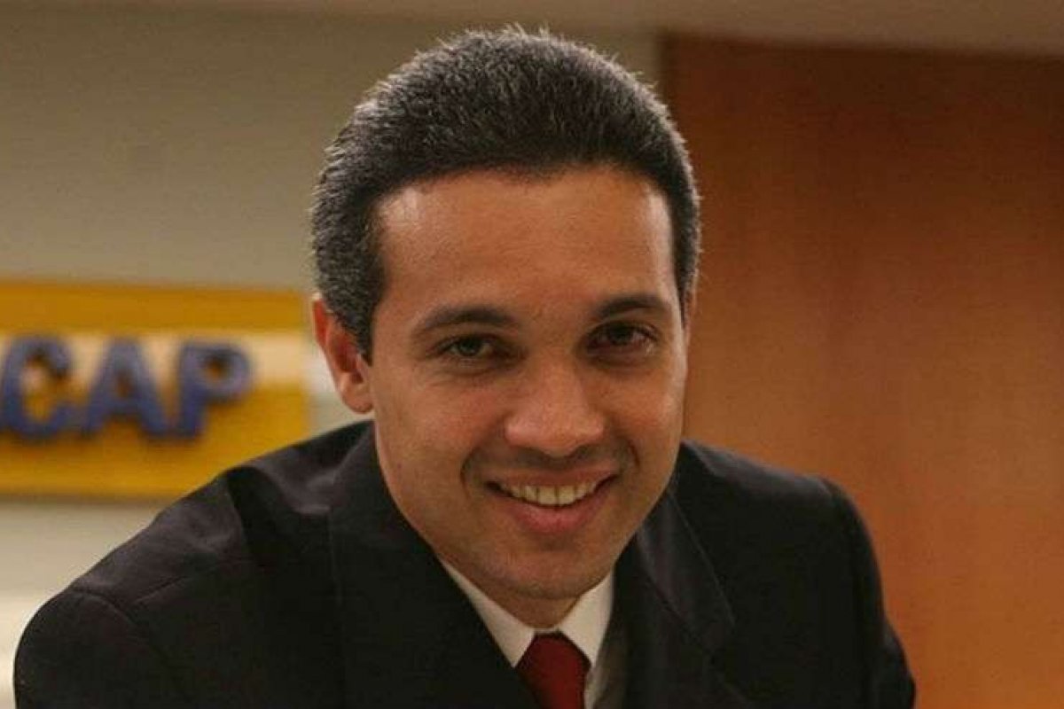 Gebran ordena soltura de filho de ministro Lobão 