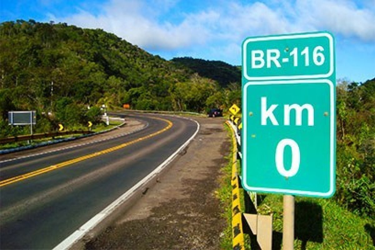 Jovens são presos em flagrante com 65 quilos de maconha na BR-116