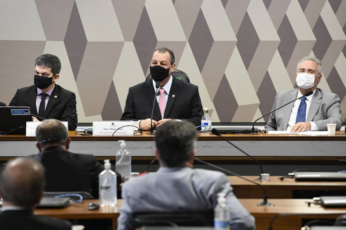 Senadores da oposição na CPI querem ter acesso ao contrato entre laboratório Bharat Biotech e a empresa Precisa