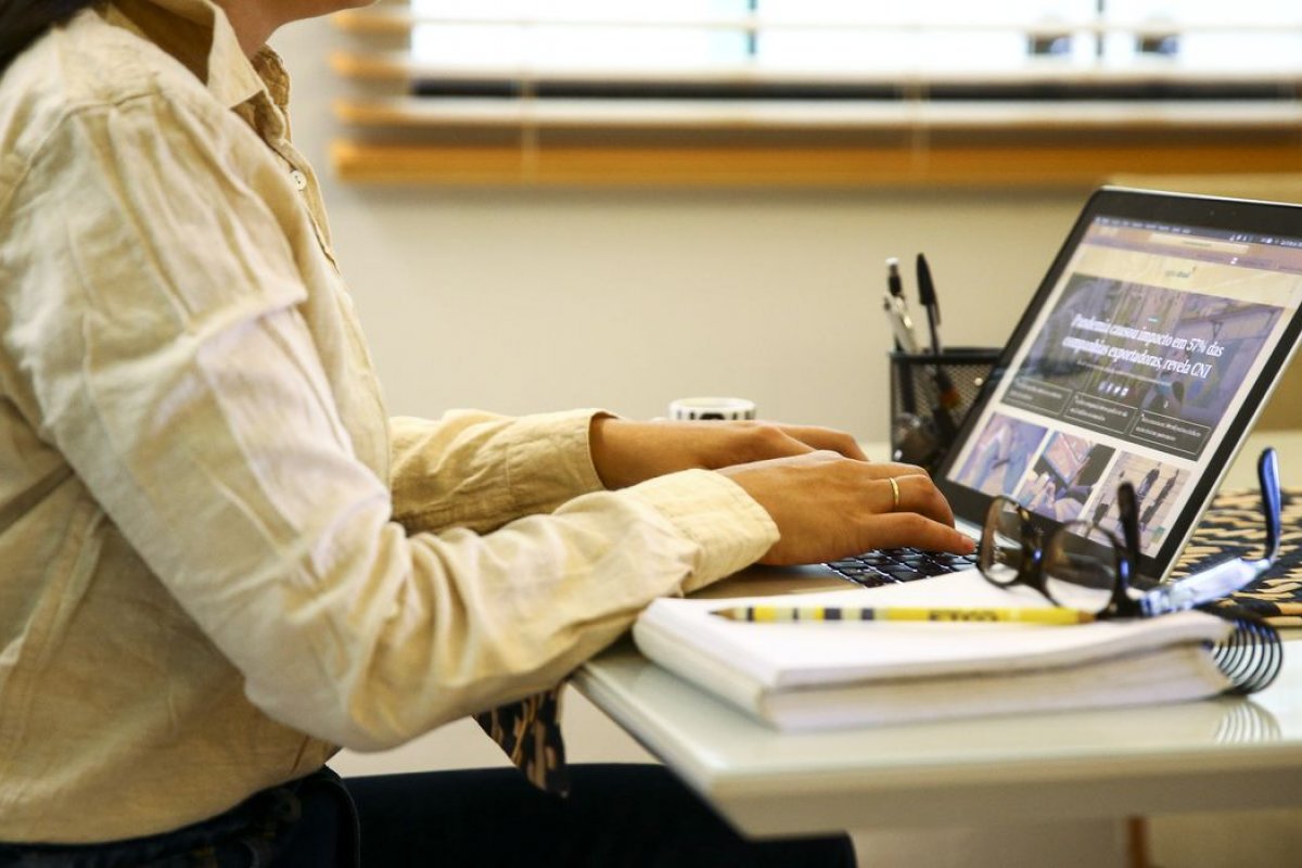 11% dos trabalhadores fizeram home office ao longo de 2020