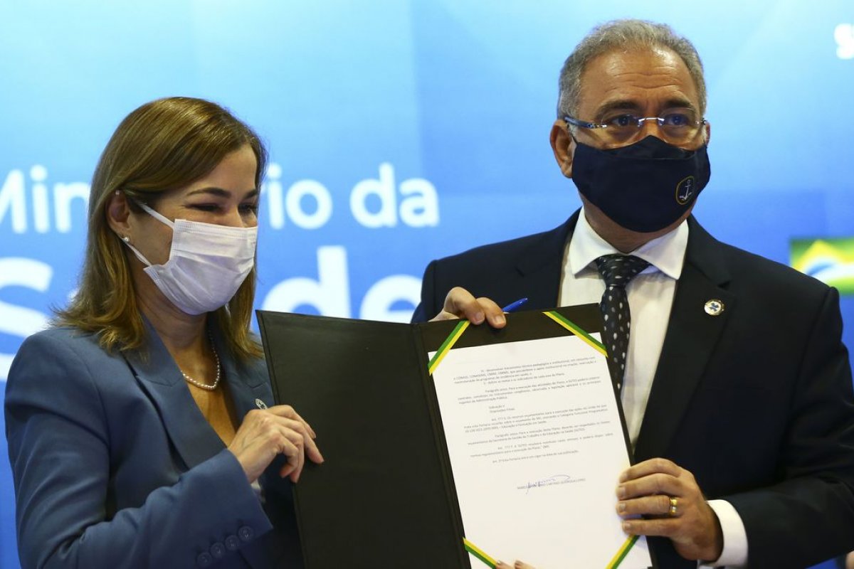 Governo Federal lança plano para fortalecer residências em saúde