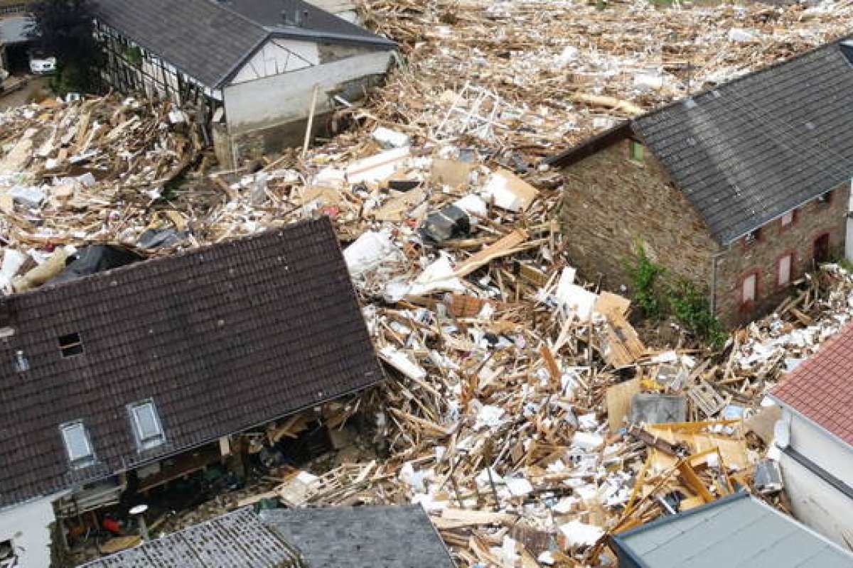 Passa de 100 o nº de mortos após chuvas na Europa