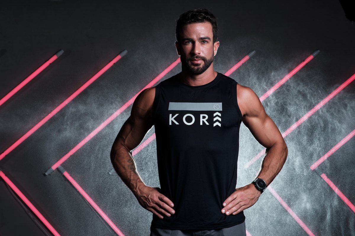 Erasmo Viana inaugura o Studio Kore em Vilas do Atlântico