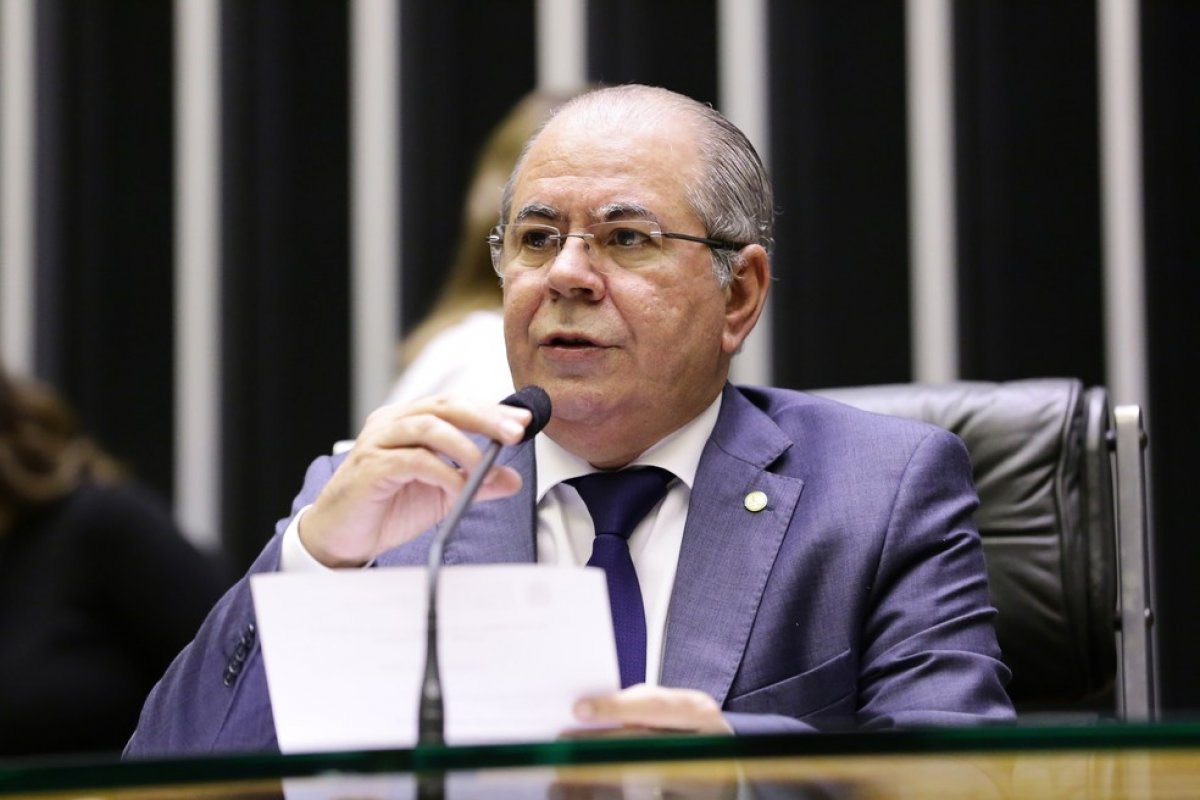 Deputado diz que não há tempo para implementar voto impresso em 2022