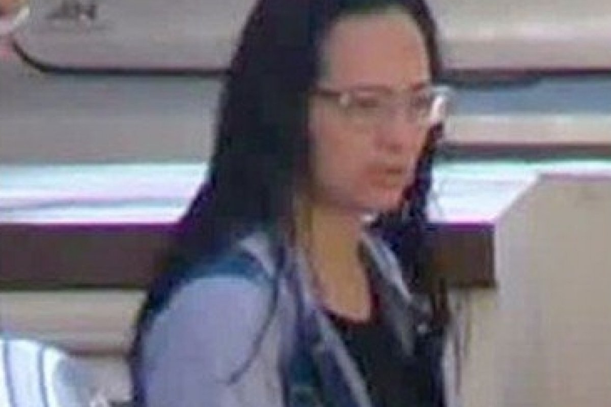 PF prende Elaine Lessa, esposa de Ronnie Lessa