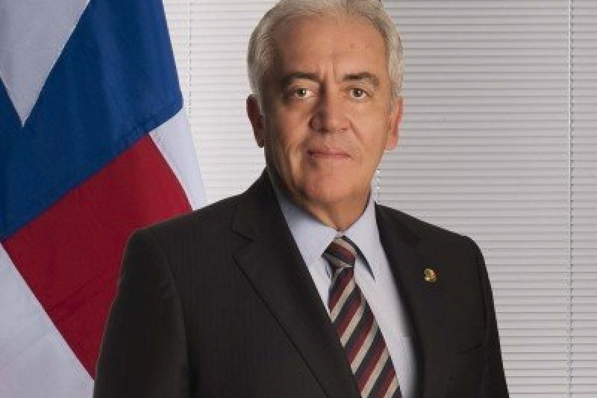 "Na política tudo tem tempo certo"