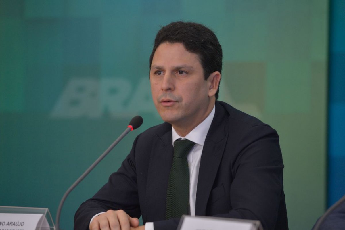 Bruno Araújo diz que PSDB pode abrir mão de candidatura à presidência em nome de unidade do centro