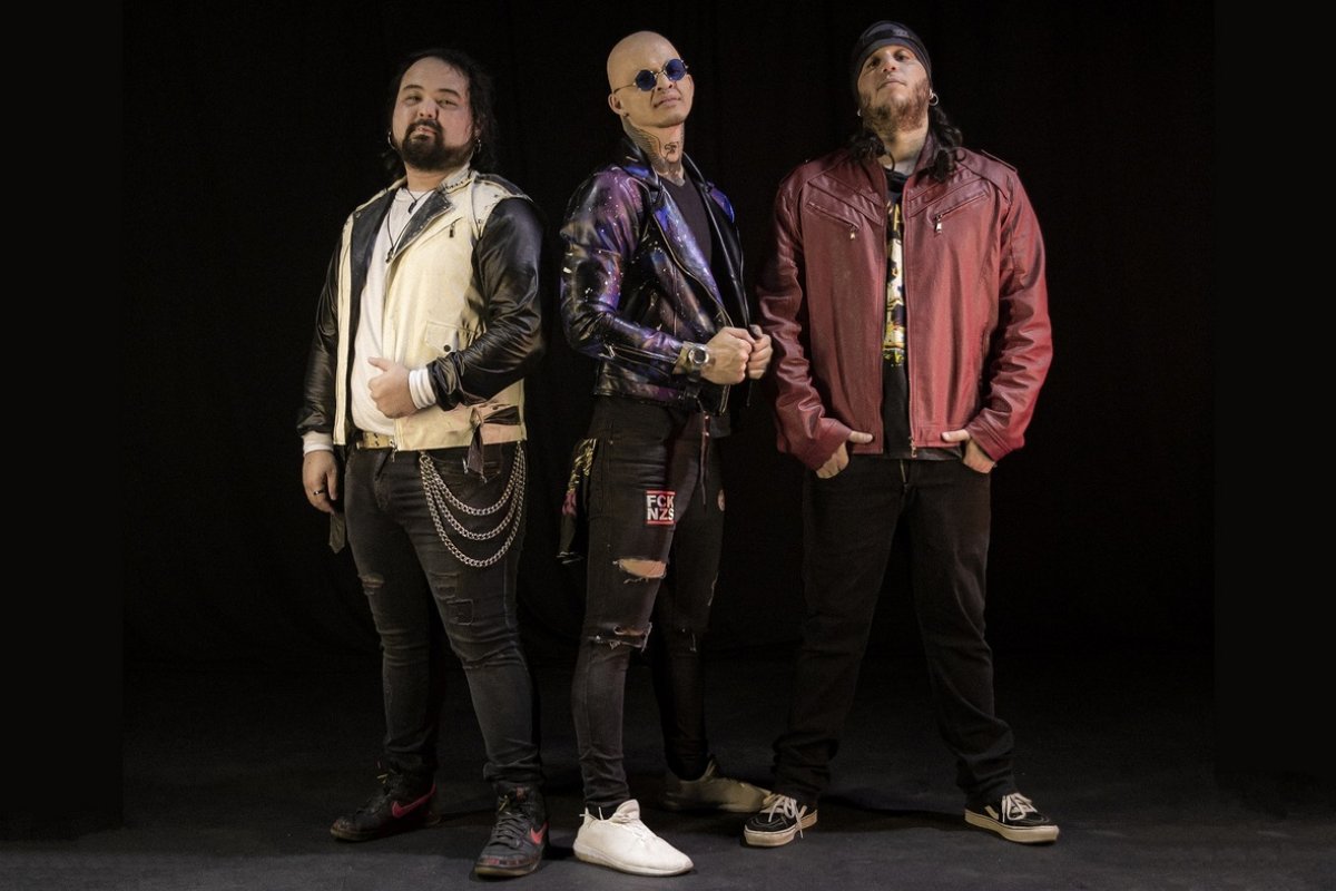 André Perucci faz feat com Marttilha em novo single '2001'