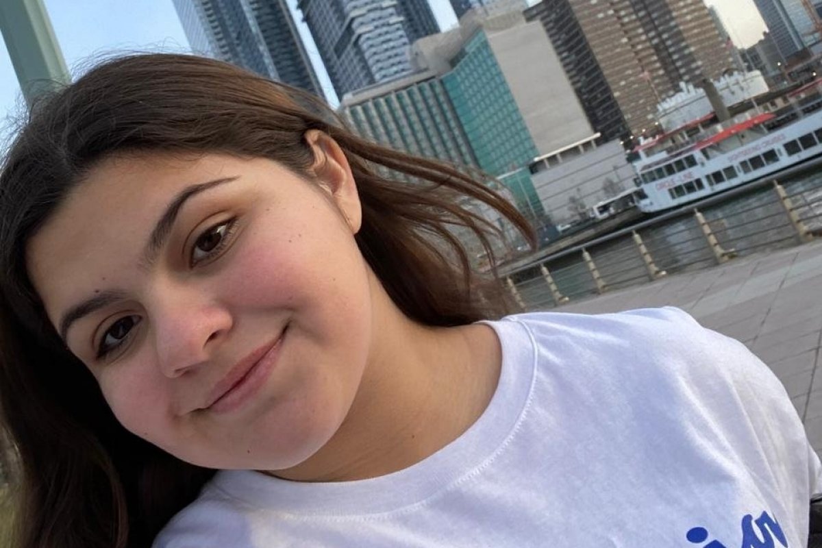 De forma intimista, Paula Valentina celebrará seus 15 anos na casa dos avós Natal e Benito Gama