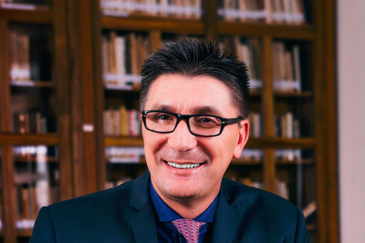 Janguiê Diniz adquire participação em empresa brasileira de tecnologia que atua em 11 países