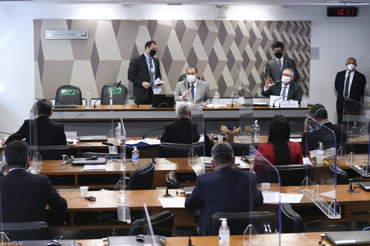 CPI prevê quebrar sigilo bancário de pessoas citadas nos autos