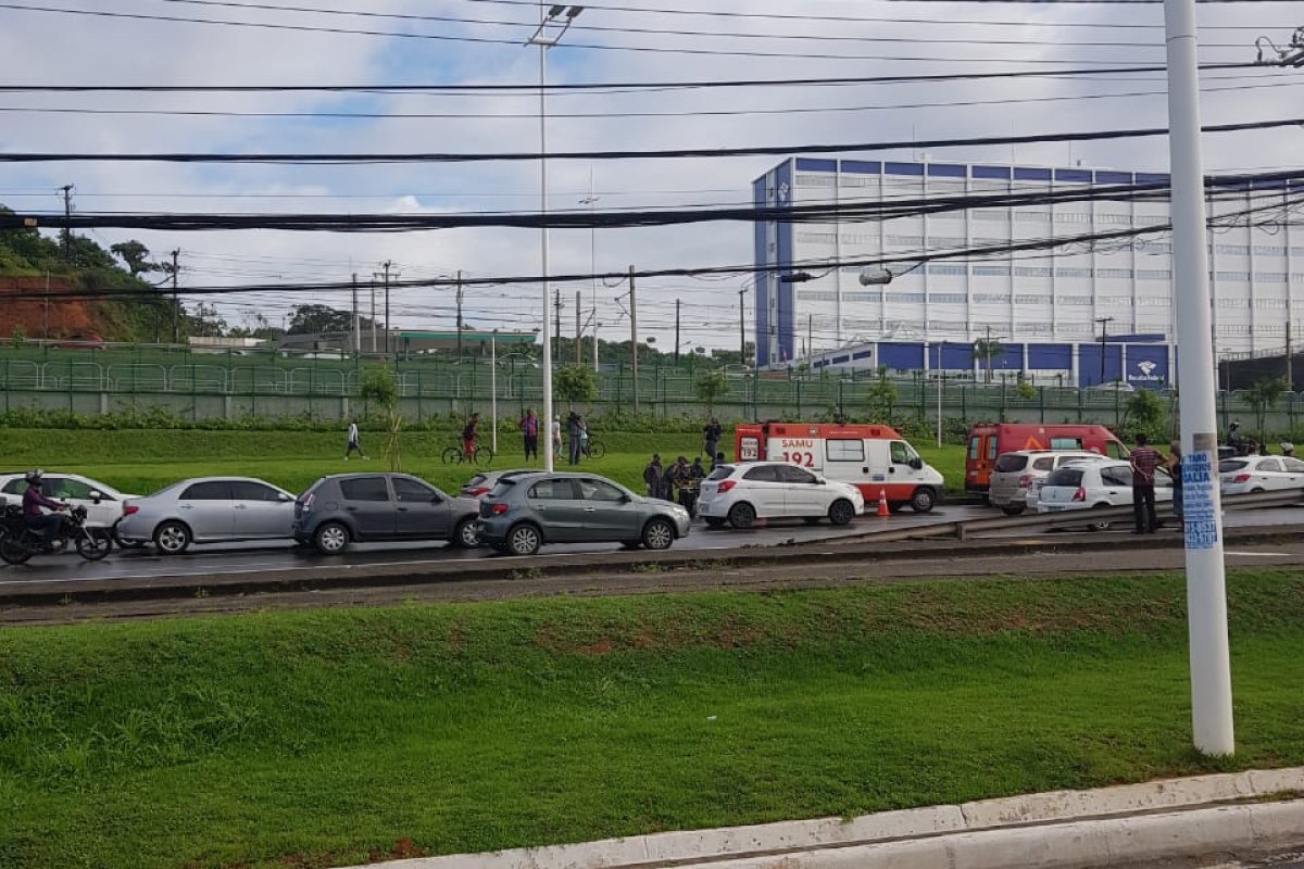 Transalvador registra trânsito lento em pontos de Salvador