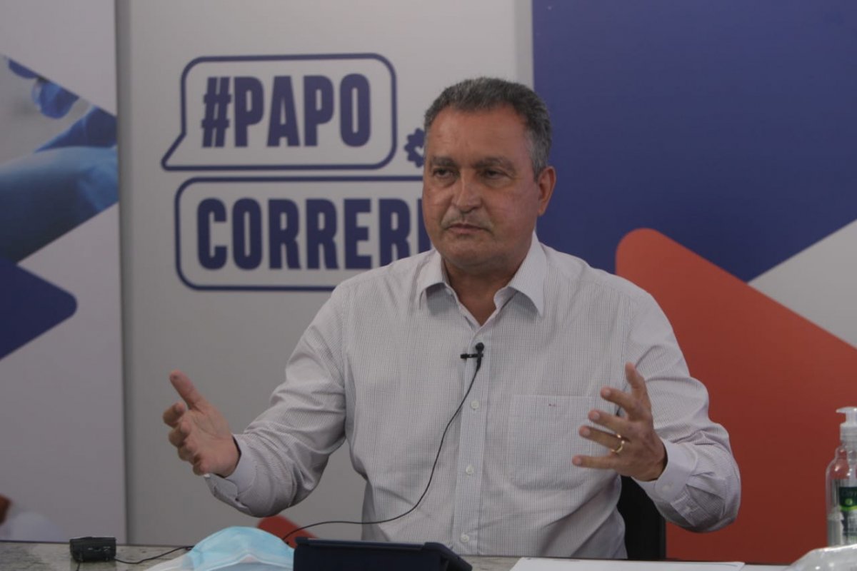 Rui diz que deve se manifestar judicialmente por envio desequilibrado de doses de vacina para a Bahia