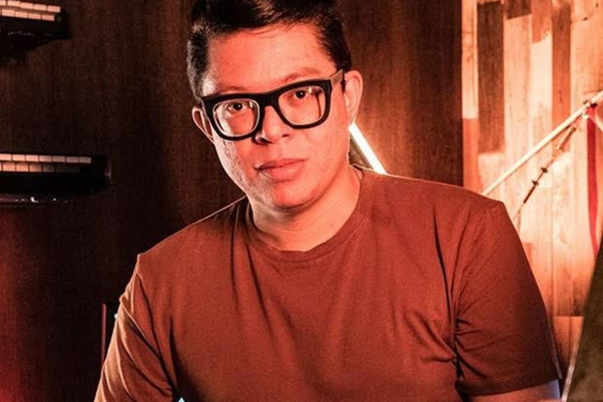 Pasmem! Mesmo atrás das grades, música de DJ Ivis está em primeiro lugar no Spotify