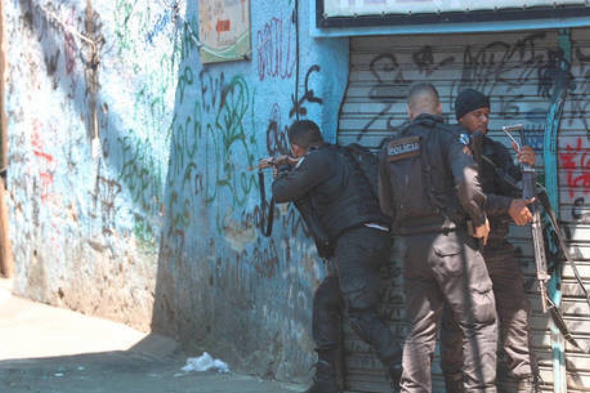 Operação policial deixa feridos no Rio