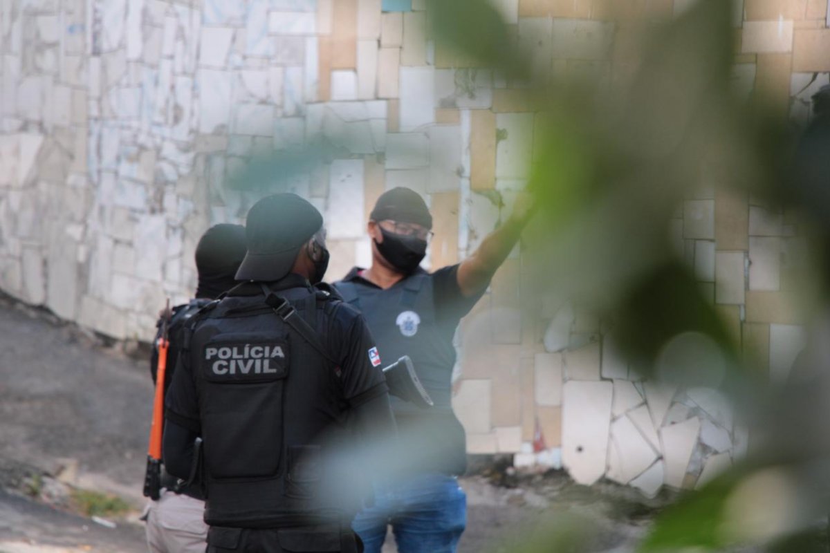 Homem é preso por matar três pessoas no sul da Bahia