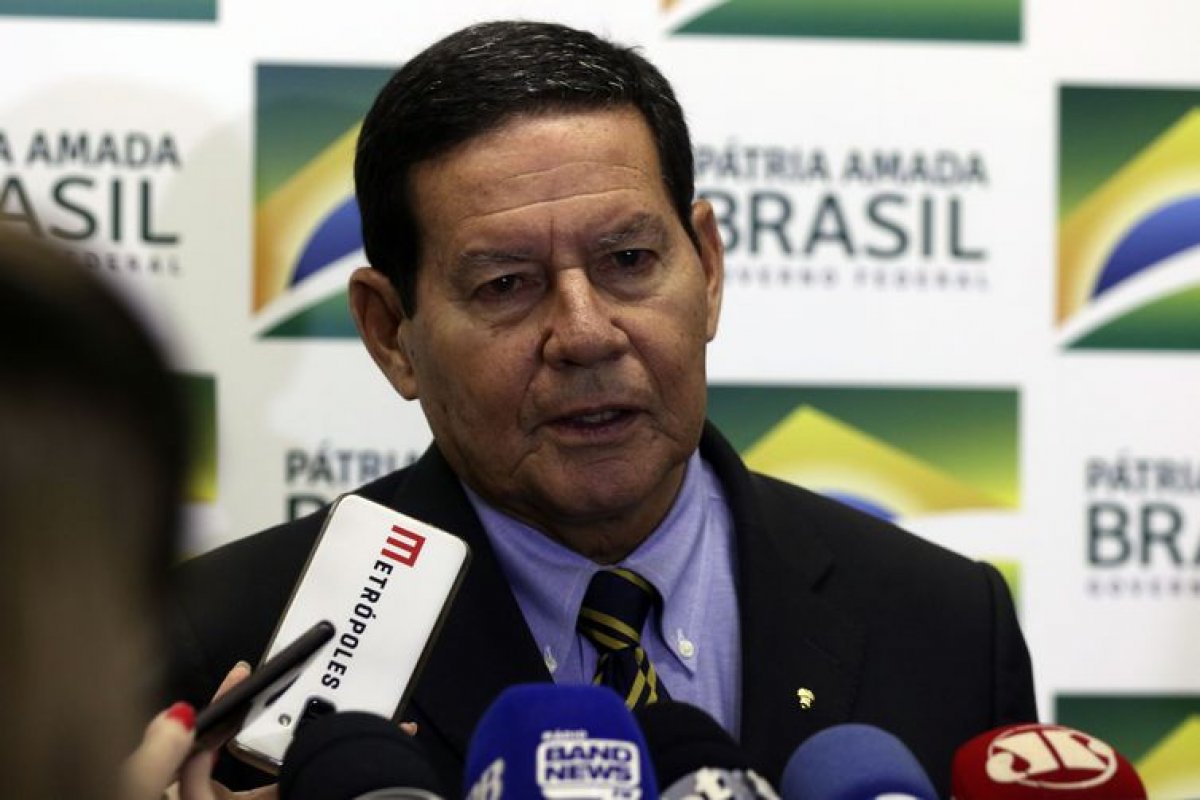 Em evento com empresários alemães, Mourão reafirma compromisso com Amazônia