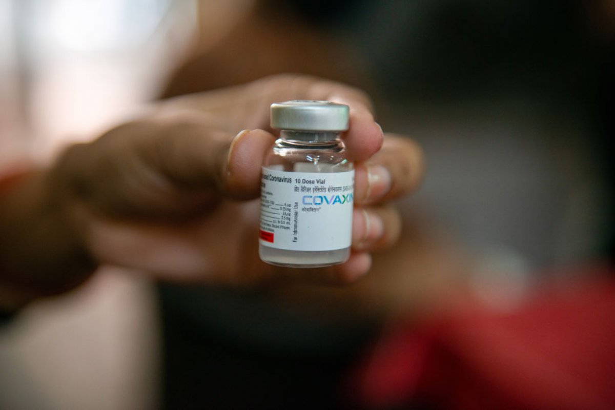 Fabricante da Covaxin nega autoria de documentos entregues pela Precisa ao governo