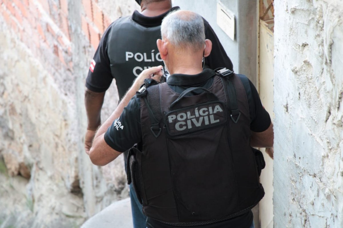 Homem é preso suspeito estuprar enteada no ano de 2012