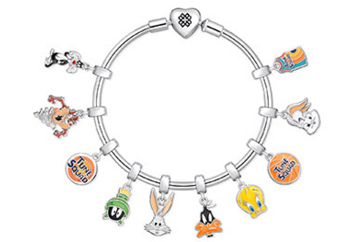 Em parceria com a Warner Bros, Jolie by Monte Carlo lança coleção inspirada no filme Space Jam