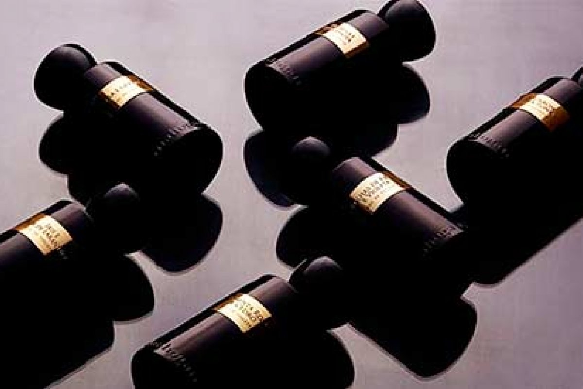 Com seis opções Eau de Toilette, Mahogany lança coleção Experience