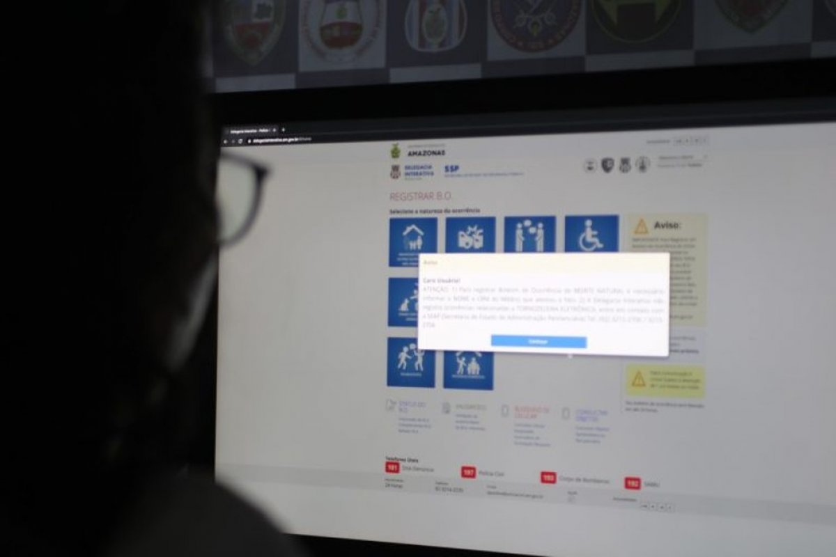 Polícia prende jovem suspeito de estelionato em flagrante no bairro de Mussurunga