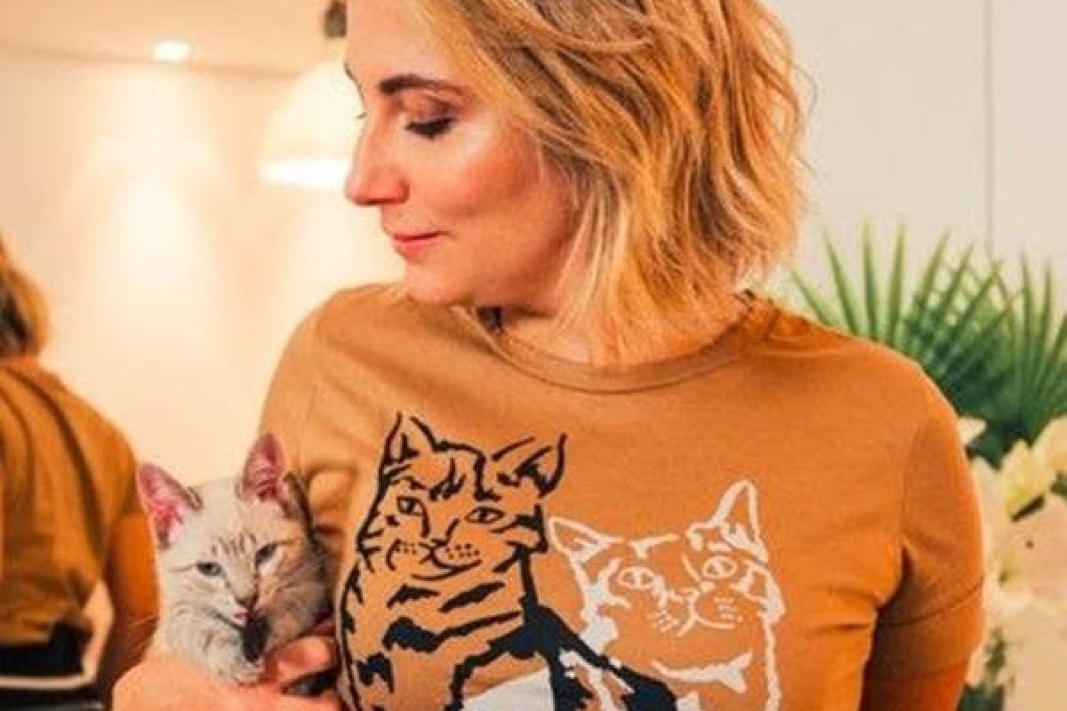 Grife Maria Filó lança camisetas para apoiar ONG em prol de animais