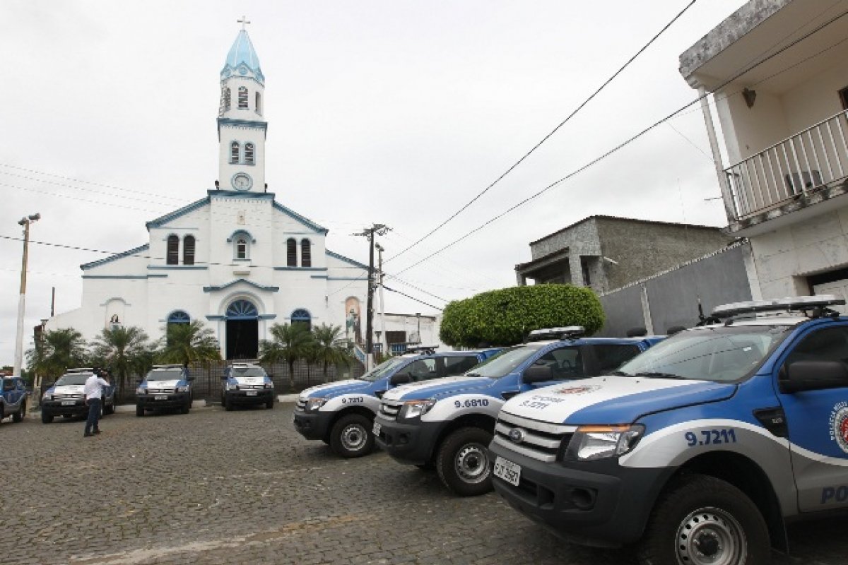 Mãe e filho são mortos a tiros após invasão de casa no sul da Bahia