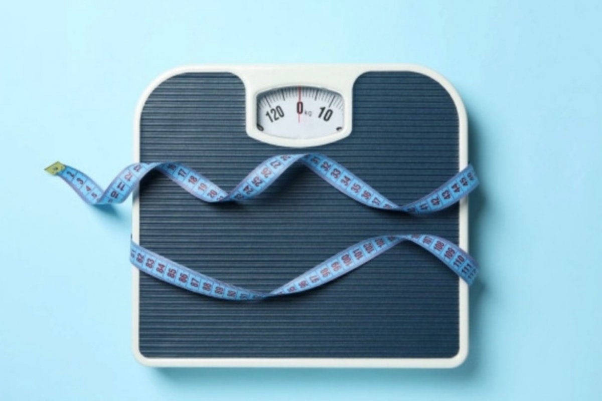 Manter o peso ideal diminui as chances de desenvolver a forma grave da Covid-19