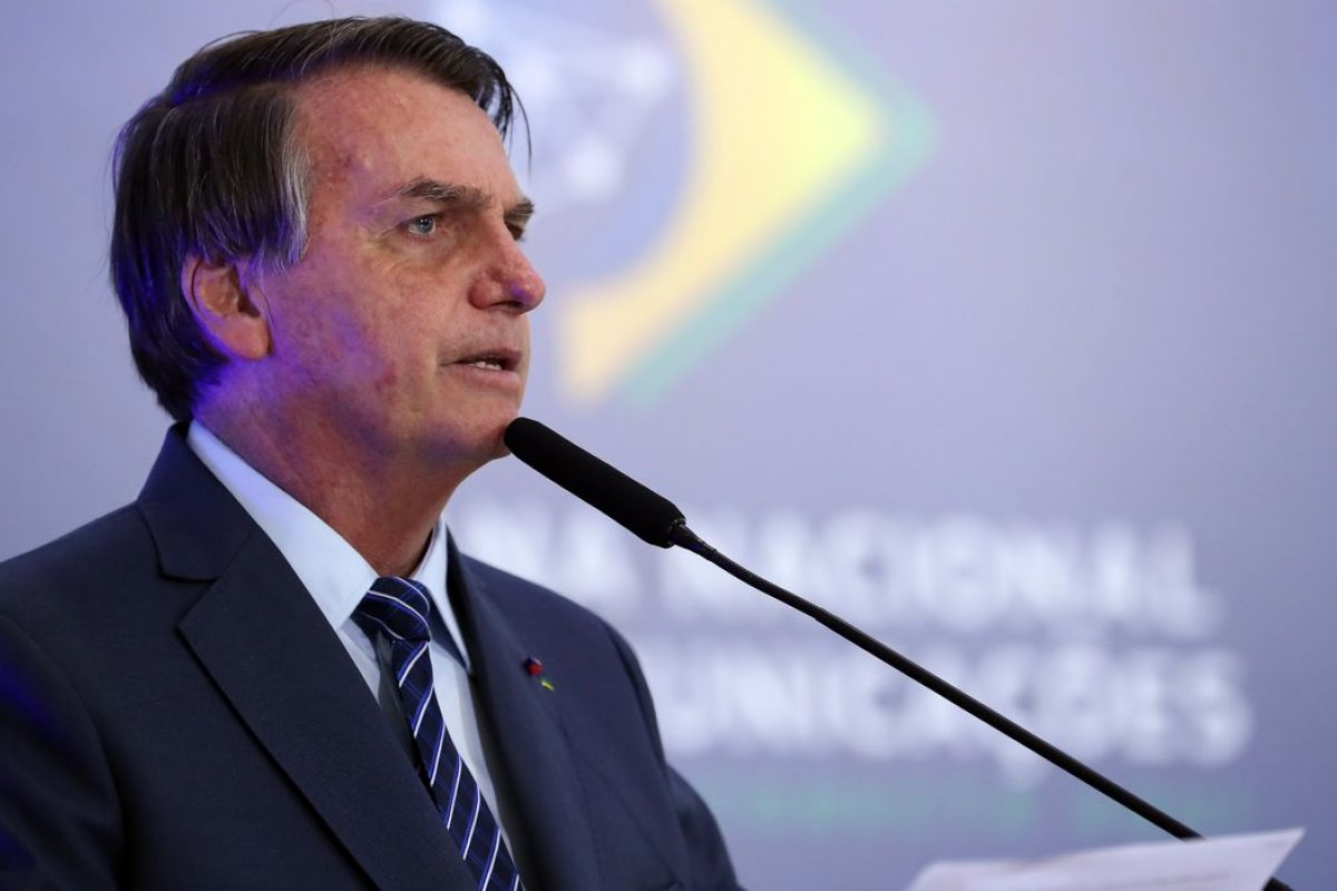 Bolsonaro sinaliza que vai propor fundo eleitoral de R$ 4 bilhões