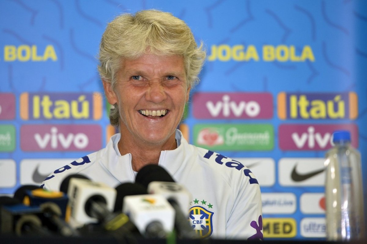Pia Sundhage faz nova convocação da seleção feminina para nesta quinta