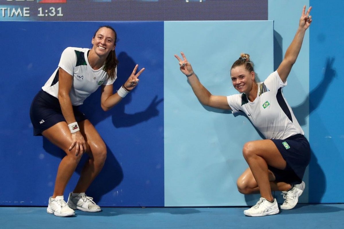 Tóquio 2020: Stefani e Pigossi vencem de virada e avançam às quartas