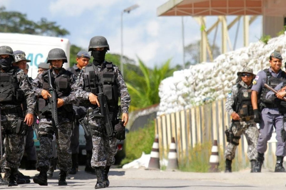 Força-tarefa atua em presídios de Manaus