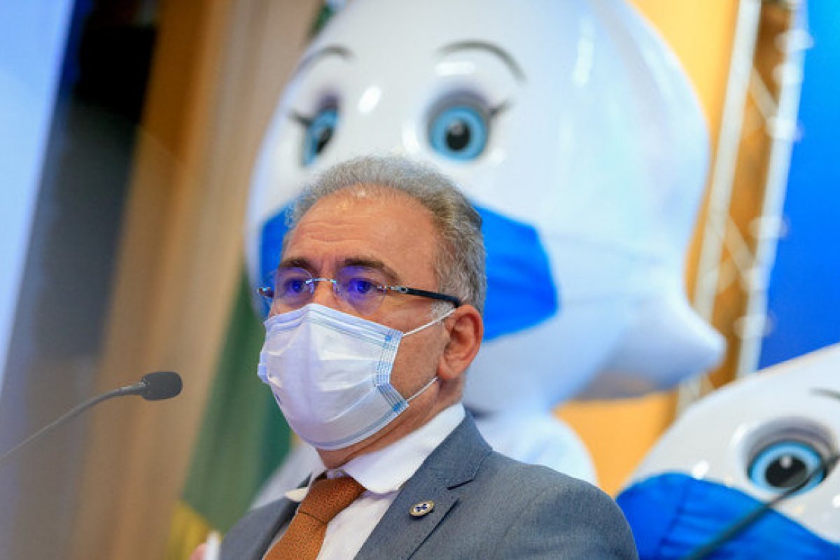 Ministério da Saúde vai incluir adolescentes de 12 a 17 anos em vacinação contra Covid